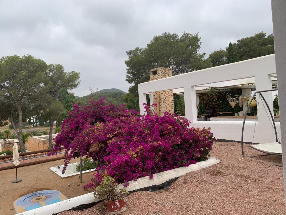 Bed and Breakfast Ibiza Paradise Санта-Эулалия-дель-Рио Экстерьер фото