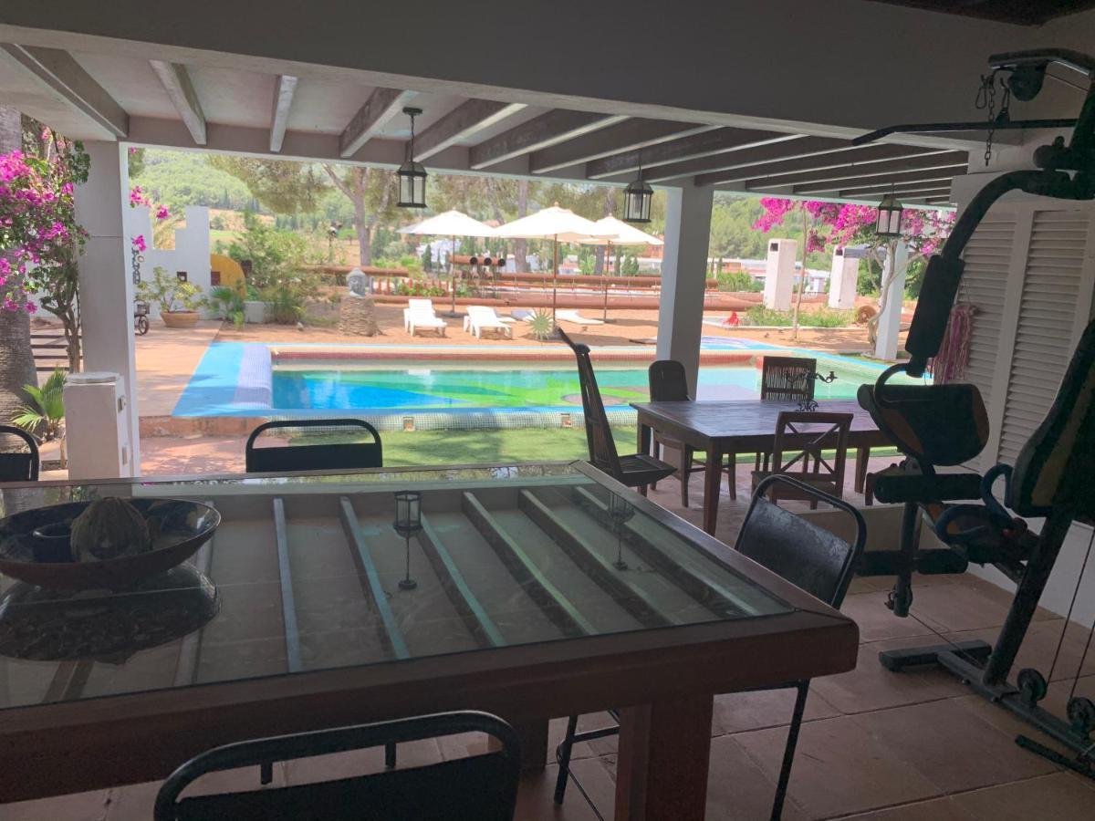 Bed and Breakfast Ibiza Paradise Санта-Эулалия-дель-Рио Экстерьер фото