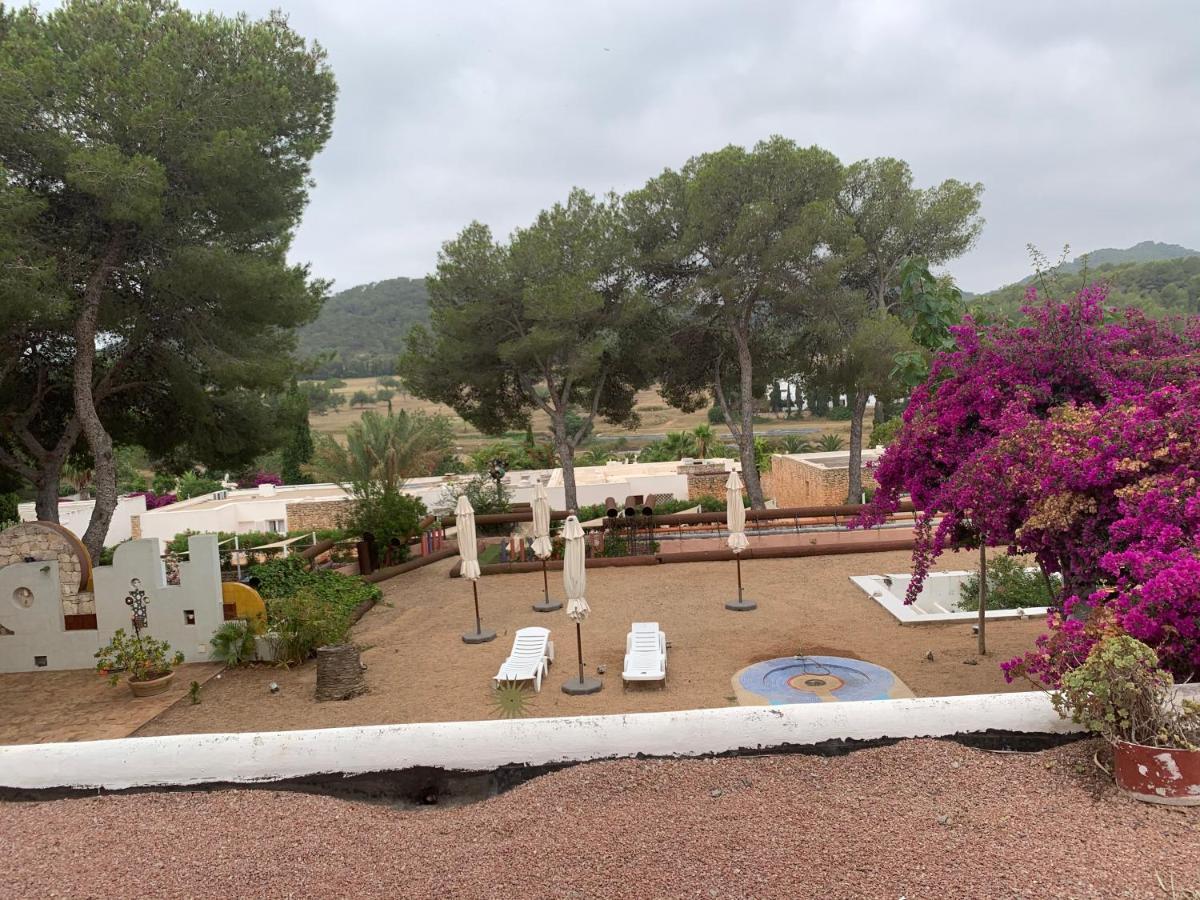 Bed and Breakfast Ibiza Paradise Санта-Эулалия-дель-Рио Экстерьер фото