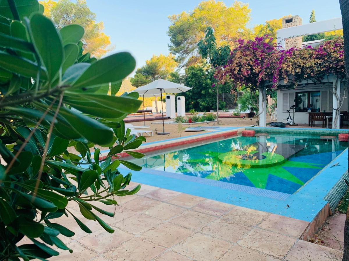 Bed and Breakfast Ibiza Paradise Санта-Эулалия-дель-Рио Экстерьер фото