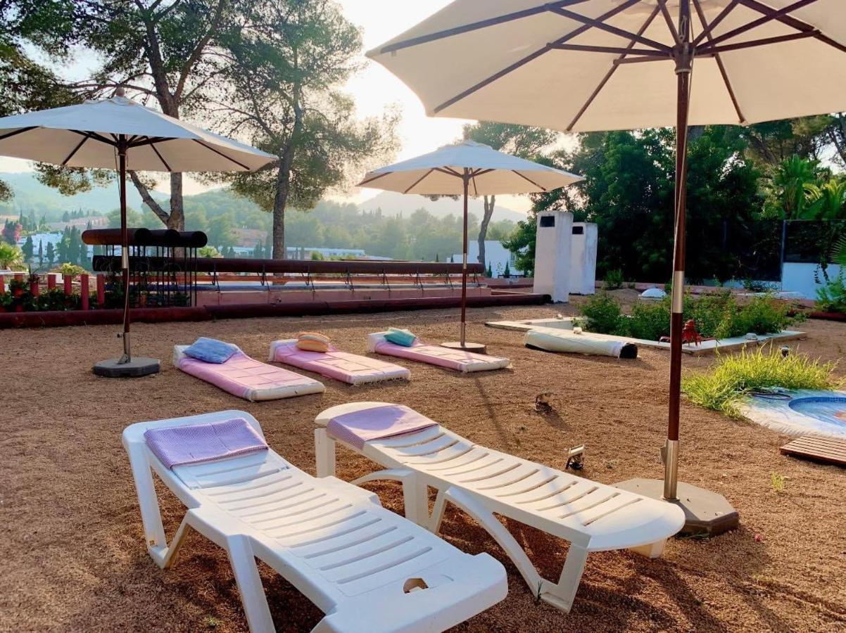 Bed and Breakfast Ibiza Paradise Санта-Эулалия-дель-Рио Экстерьер фото