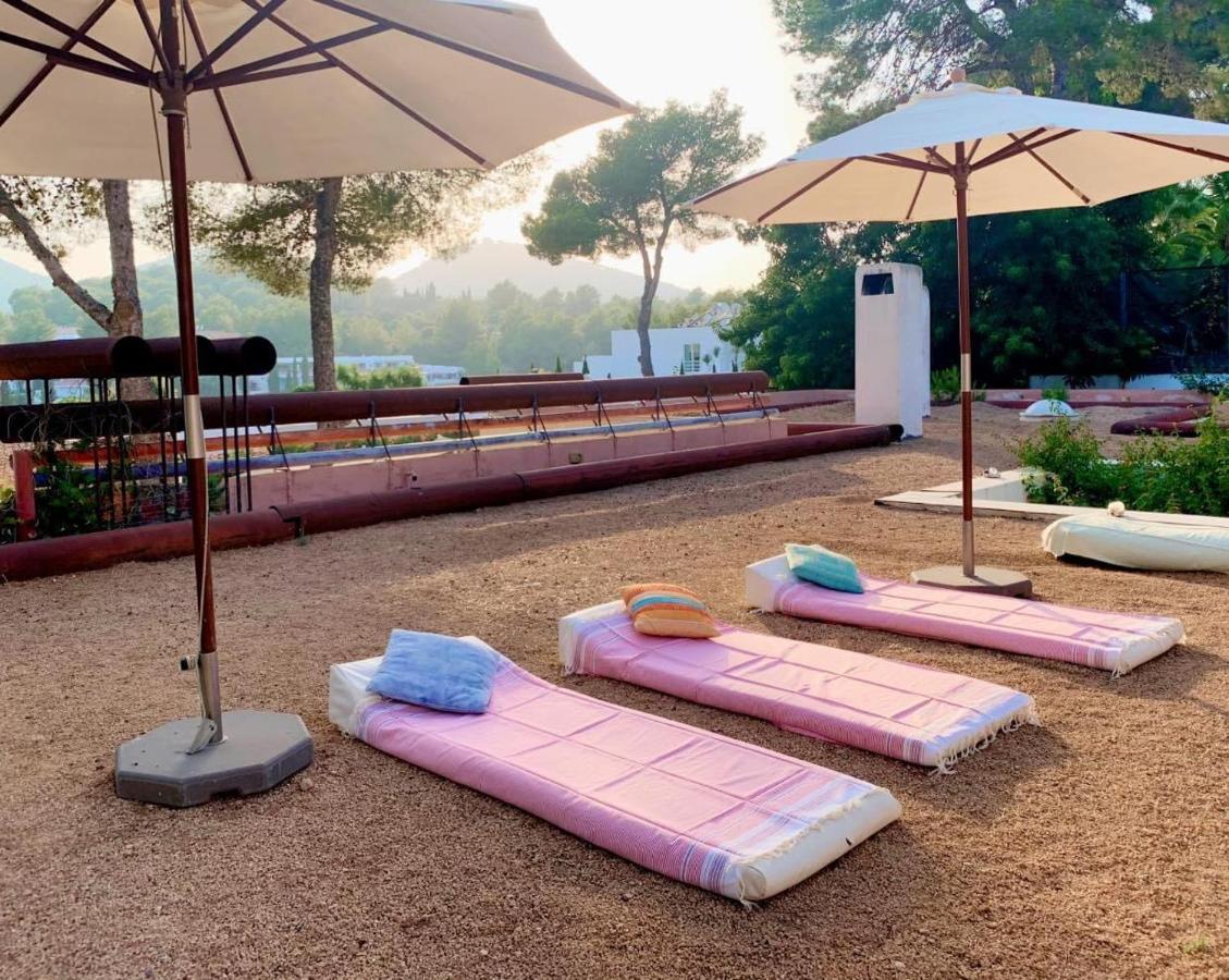 Bed and Breakfast Ibiza Paradise Санта-Эулалия-дель-Рио Экстерьер фото