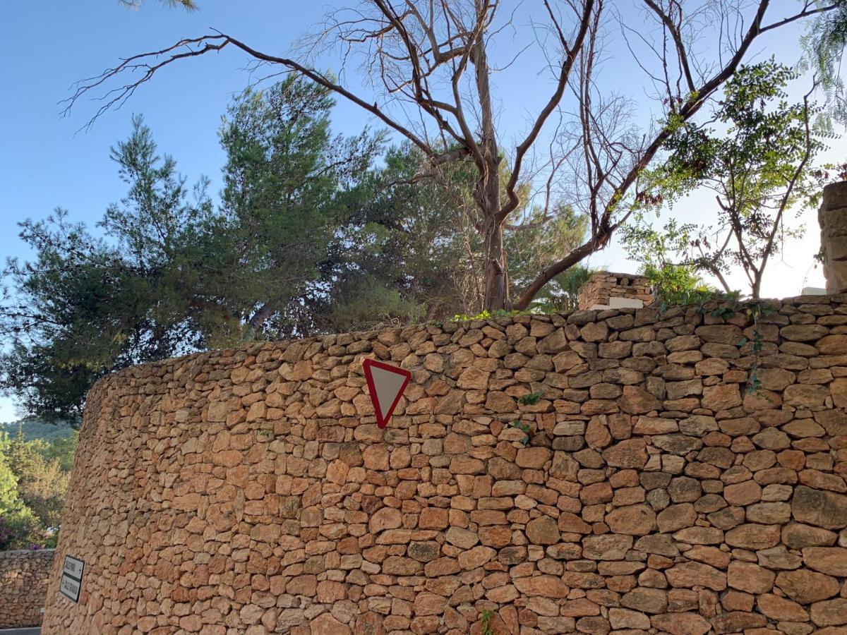 Bed and Breakfast Ibiza Paradise Санта-Эулалия-дель-Рио Экстерьер фото