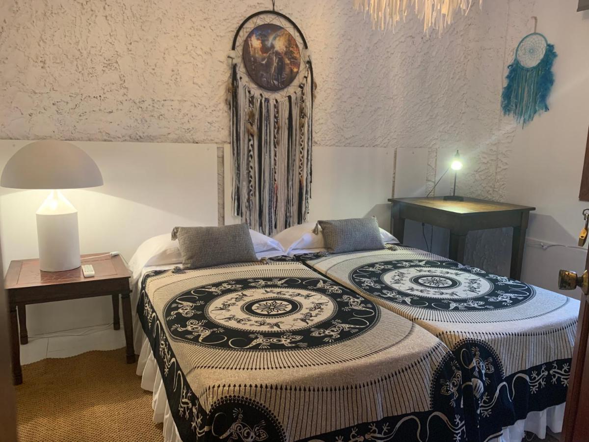 Bed and Breakfast Ibiza Paradise Санта-Эулалия-дель-Рио Экстерьер фото